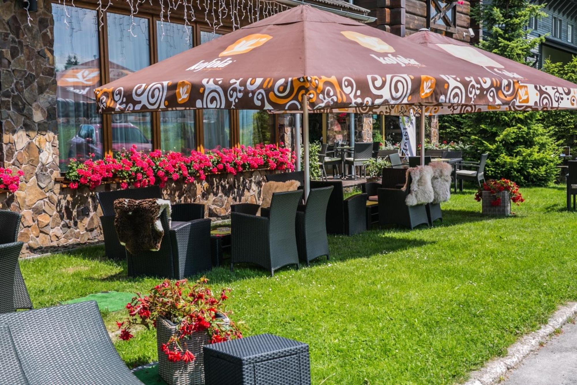 Horsky Hotel Encian Donovaly Exterior foto